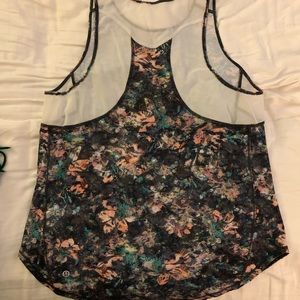 Like-New Lululemon Sculpt Tank Size 8